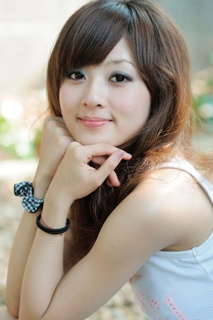 Zhang Yunwei (Mikako) profile