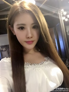 Zhou Weina (VerNa) profile