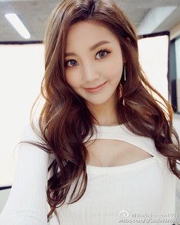 Rock Chae (Chaeeun Sarah Lee) profile