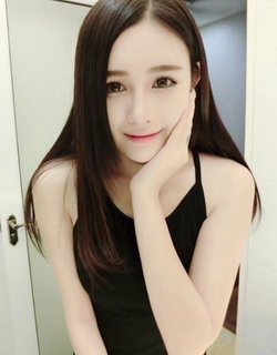 Weng Yiling (Diorlynn Ong) profile