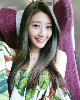 Zheng Anwen (Amber Zheng) profile
