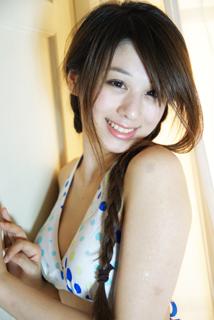 Kamiyama Erica (Erika Kamiyama) profile