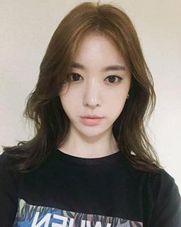 Lucrative week (Yu Hye-joo) profile