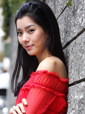 Ji Hwang (Hwang Ji-hyeon) profile